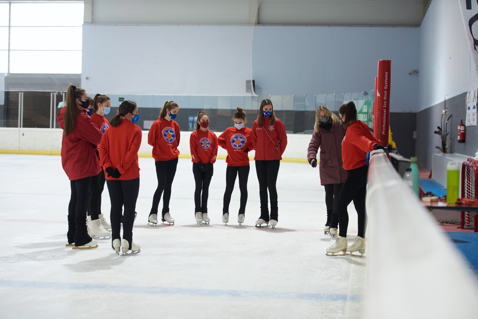 Promoción a la competición patinaje artístico sobre hielo -2
